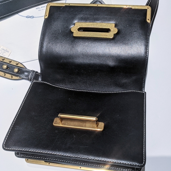 SOLD💕💯Authentic🎉Prada💎CAHIER💎 Leather Bag - Picture 4 of 8